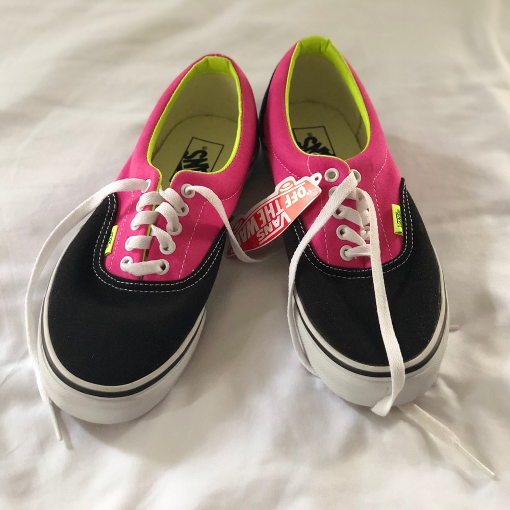 VANS, Off the Wall.